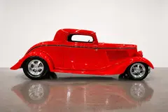 1933 Ford Custom