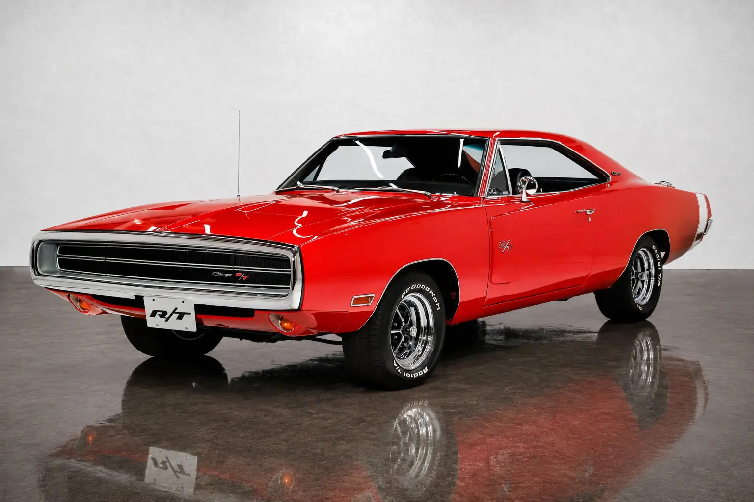 1970 Dodge Charger R/T — photo 2